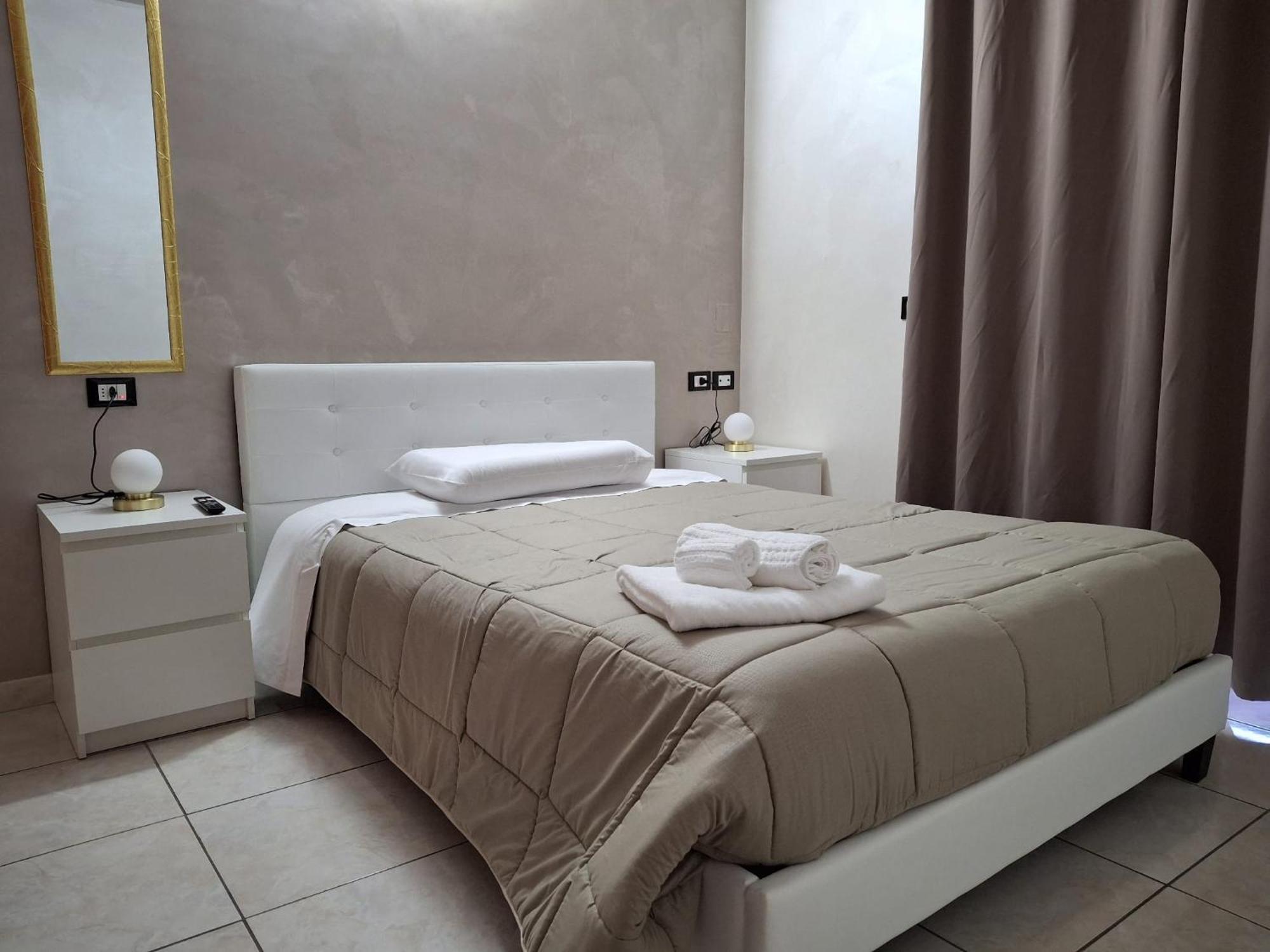 Affittacamere Da Rocco Lesina Ngoại thất bức ảnh